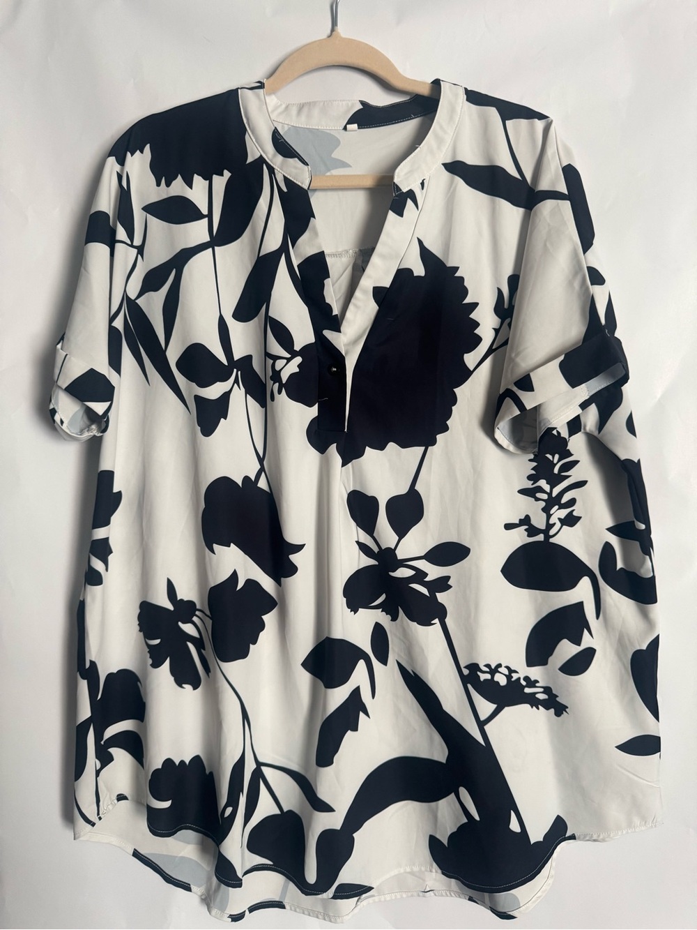Black & White Floral Tunic Top - Women